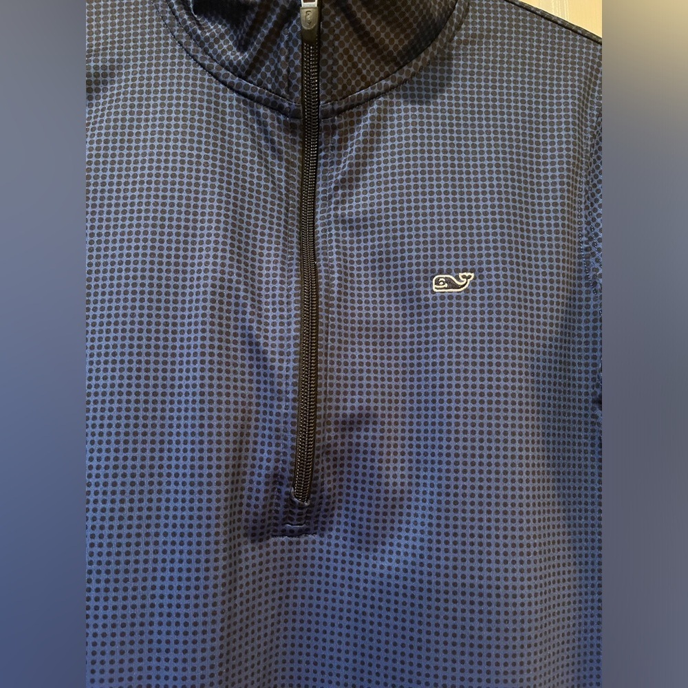 XS Vineyard Vines performance quarter zip in blue/black - Picture 2 of 12